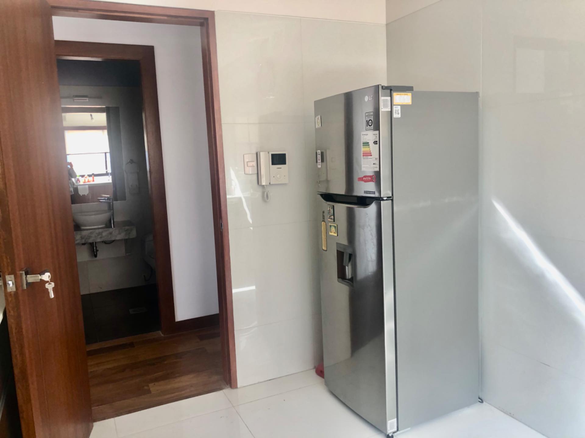 Departamento en Alquiler
CALACOTO AMOBLADO Y EQUIPADO 2 dormitorios 2 baños 1 parqueos Foto 10