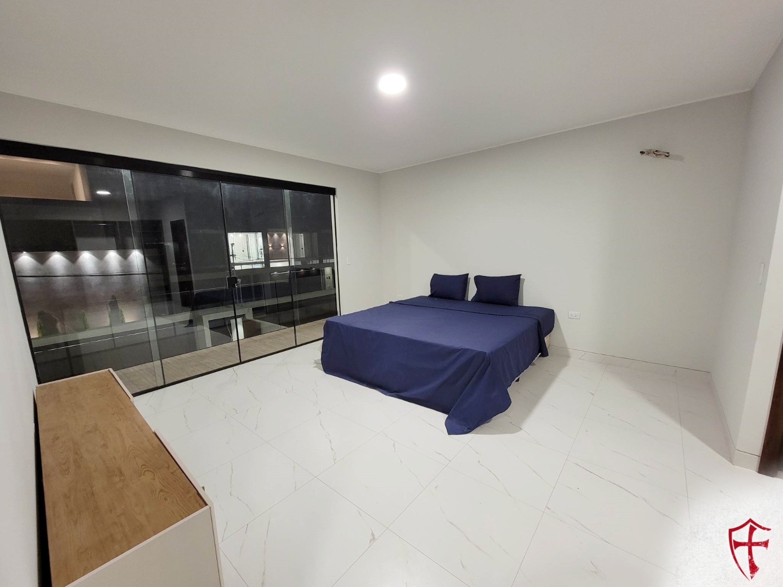 Casa Av Banzer 8vo anillo zona norte  Foto 7