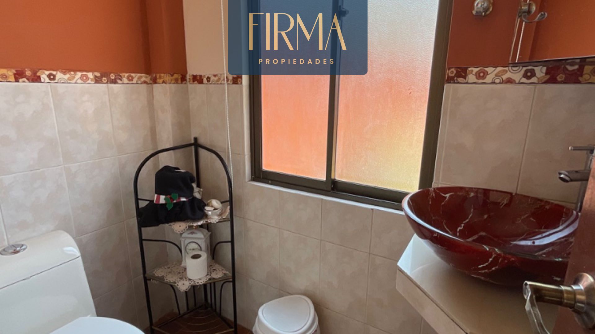 Casa en Irpavi en La Paz 4 dormitorios 4 baños 1 parqueos Foto 20