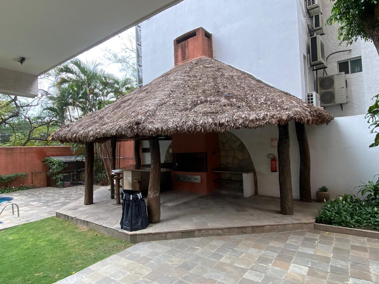 Departamento en Venta📍Av. La Salle, Edificio Mirador de Equipetrol. 3 dormitorios 3 baños 2 parqueos Foto 19