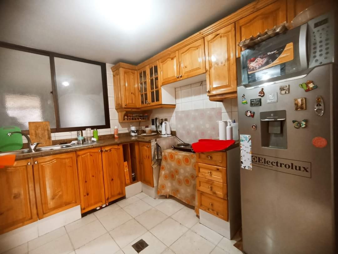 Departamento en AnticréticoObrajes calle 3 Foto 4