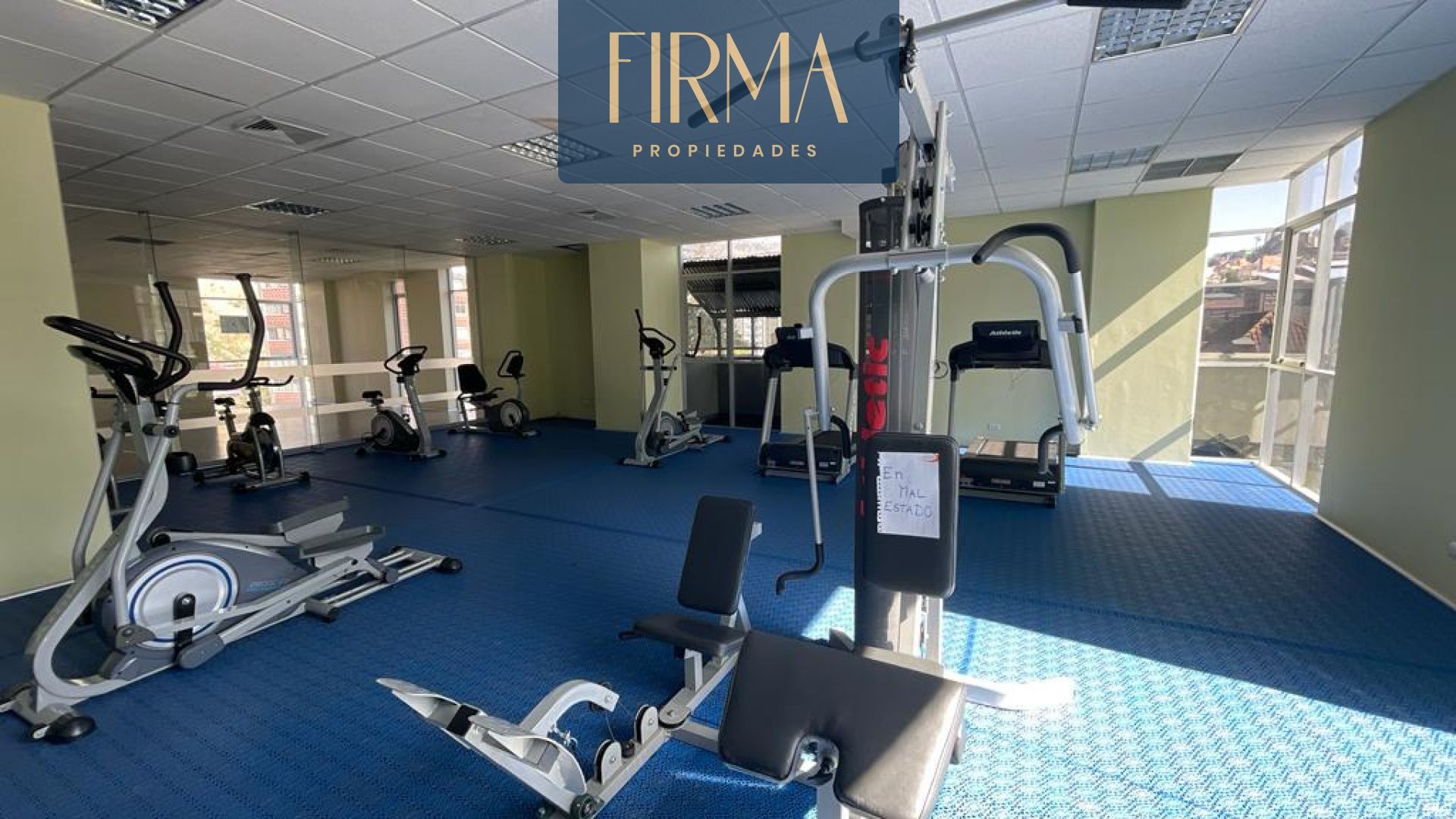 Departamento en VentaDEPARTAMENTO EN VENTA EN OBRAJES - PISO ALTO 3 dormitorios 4 baños 1 parqueos Foto 13