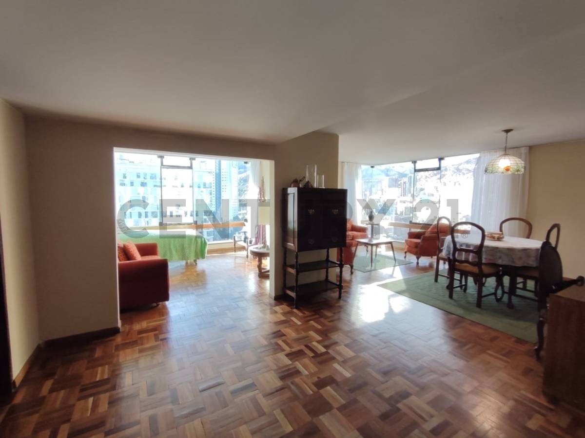 Departamento en San Jorge en La Paz 2 dormitorios 3 baños 1 parqueos Foto 18