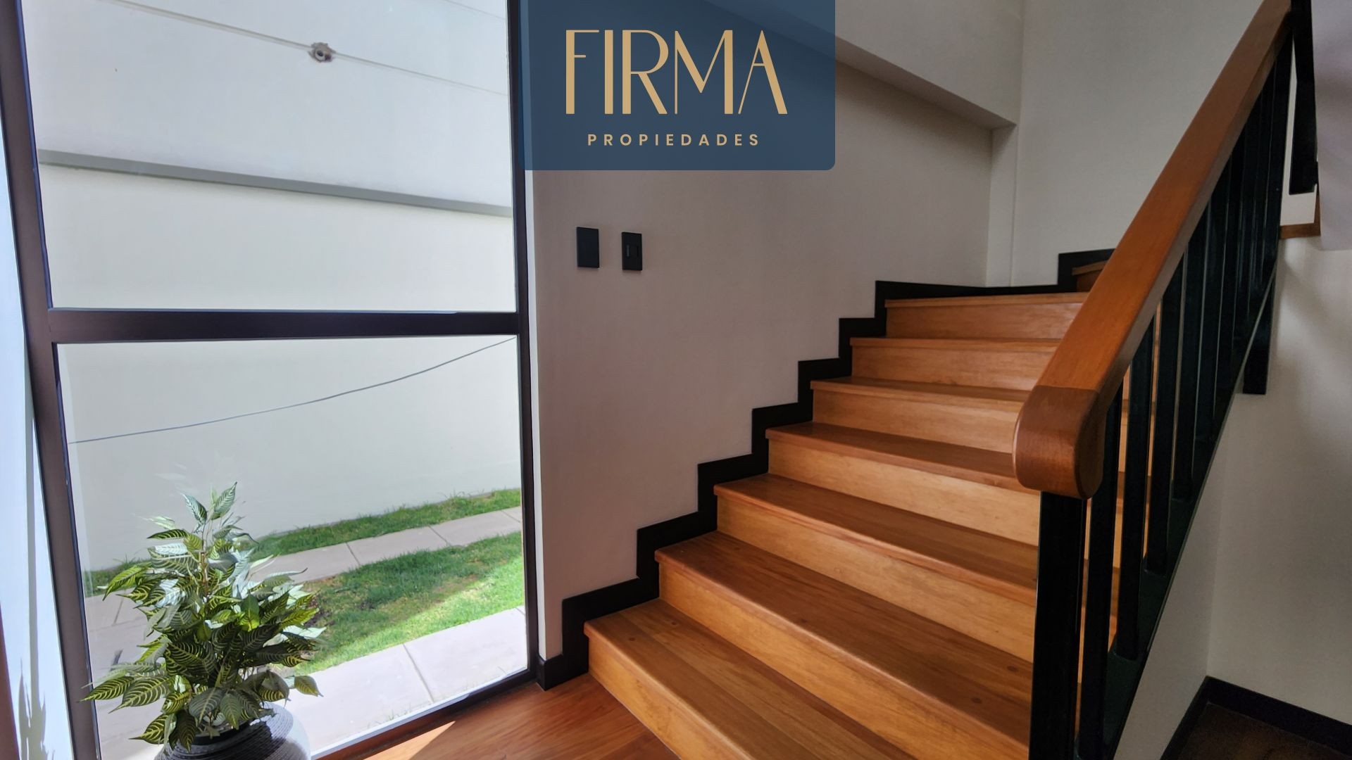 Casa en VentaCASA EN VENTA, MALLASILLA URB. PRIVADA Foto 13