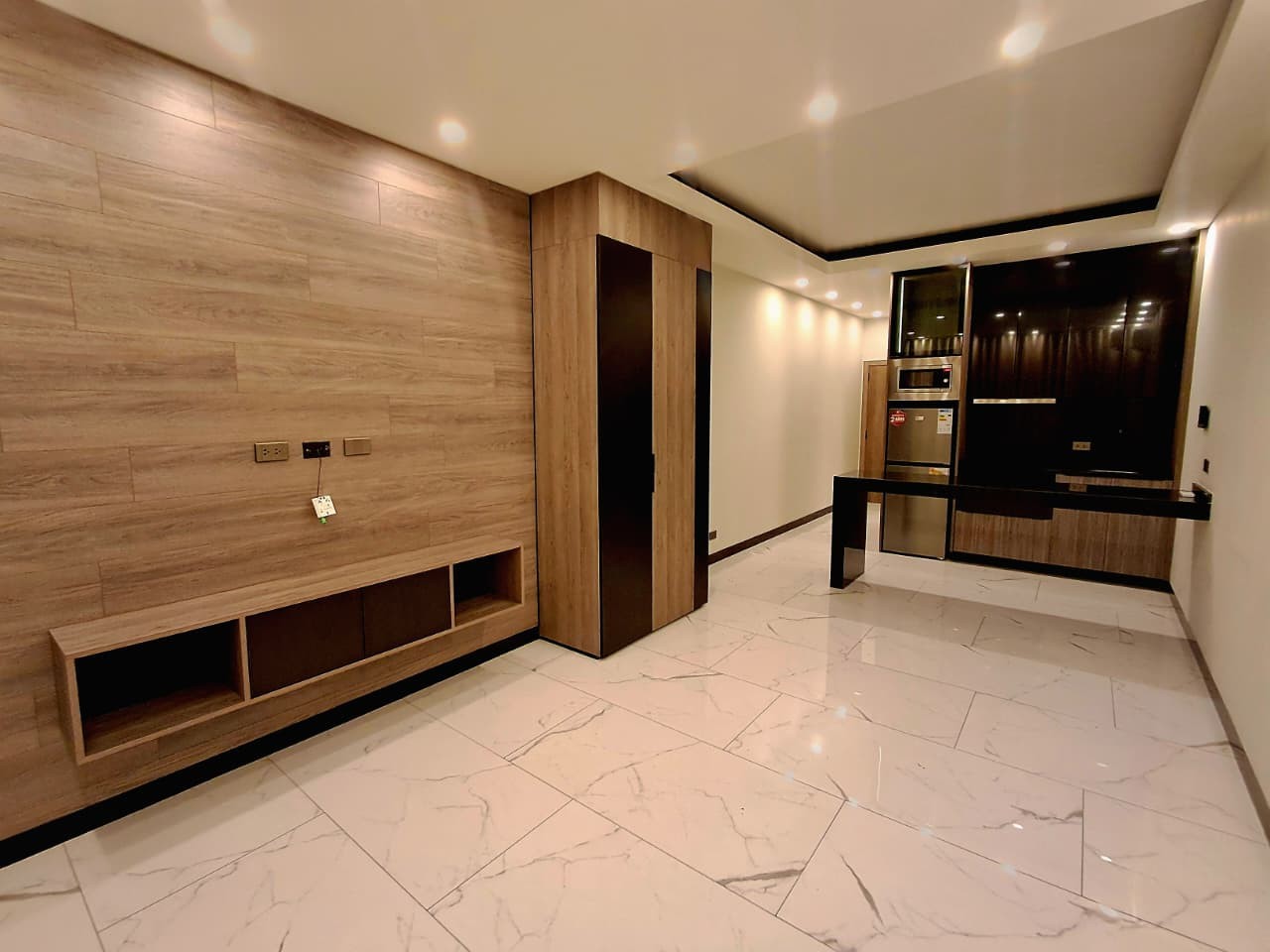 Departamento en AlquilerSKY LUXIA Monoambiente en alquiler  1 dormitorios 1 baños  Foto 1