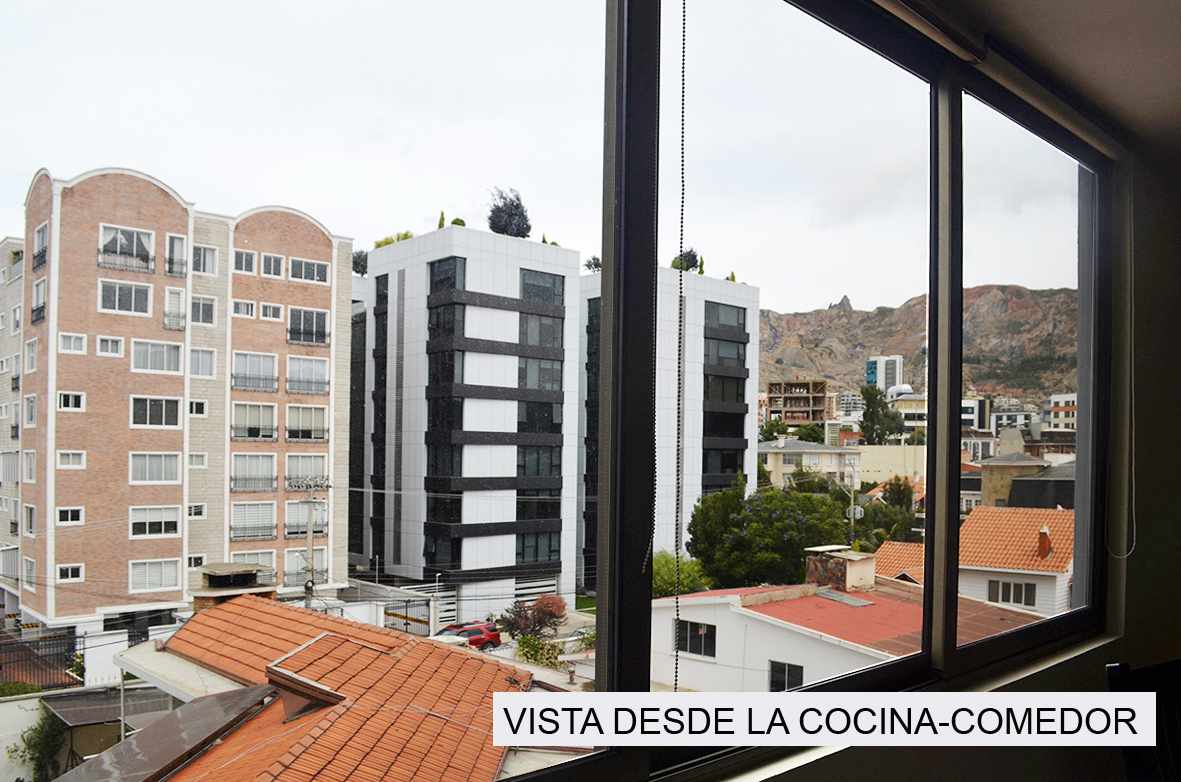 Departamento en Calacoto en La Paz 2 dormitorios 4 baños 1 parqueos Foto 19