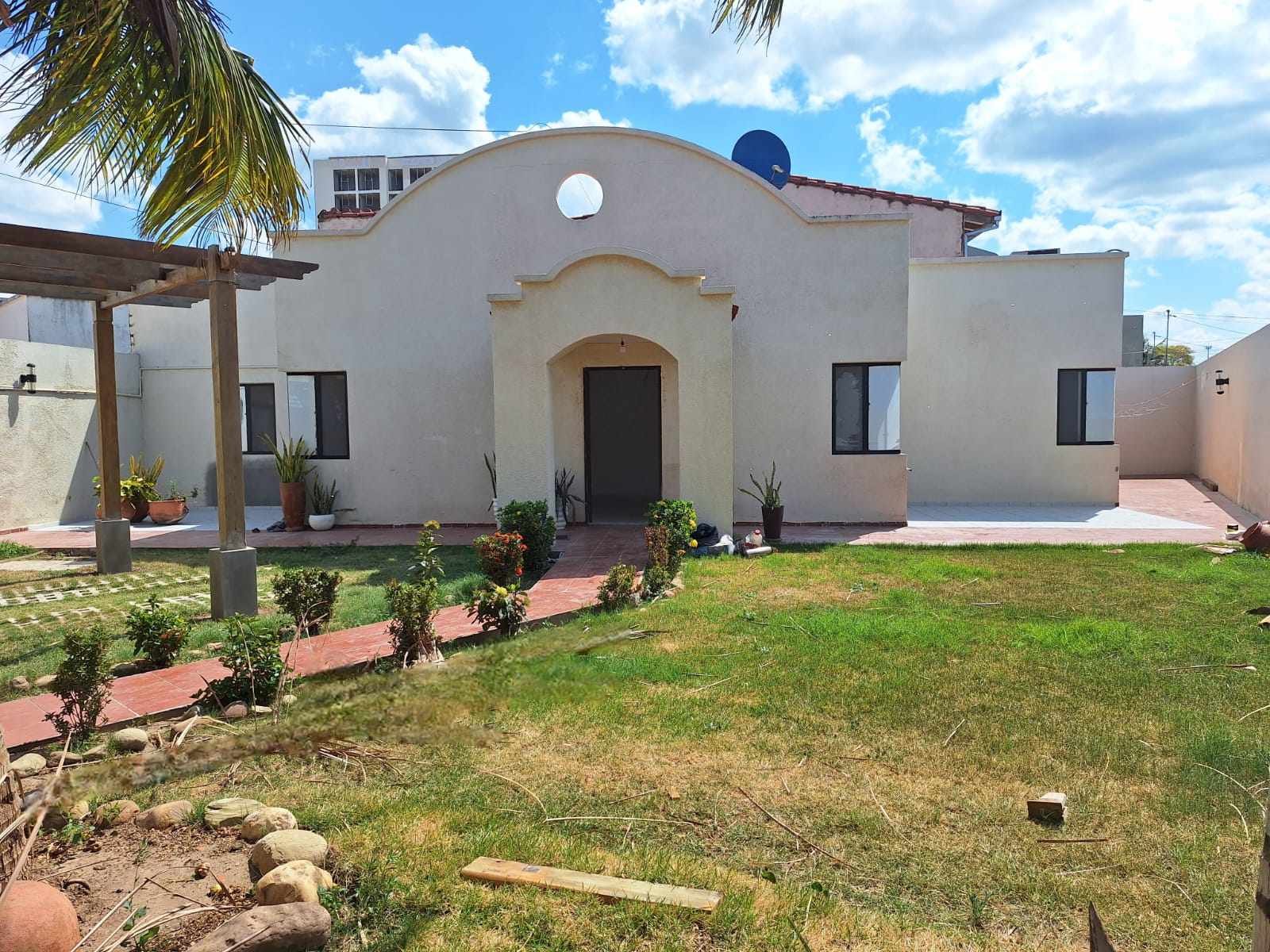 Casa Zona norte 7mo anillo Canal Pedro Velez  Foto 11