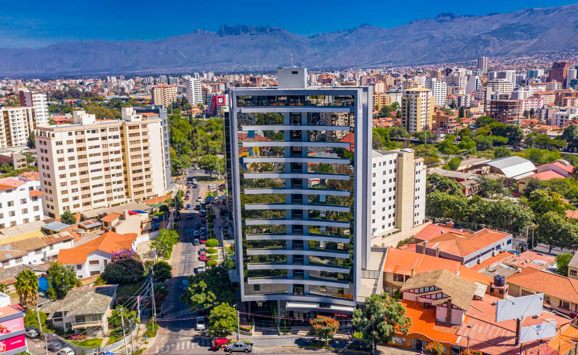 Oficina Plazuela Quintanilla - Av Papa Paulo Foto 6