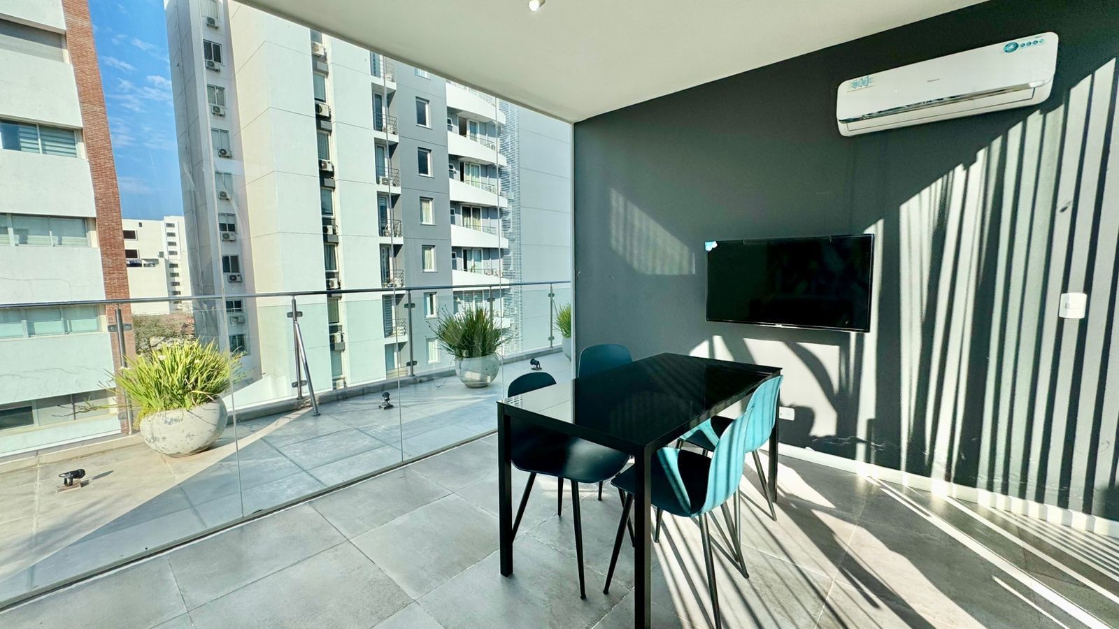 Oficina en Venta3er anillo interno  1 dormitorios 1 baños  Foto 4