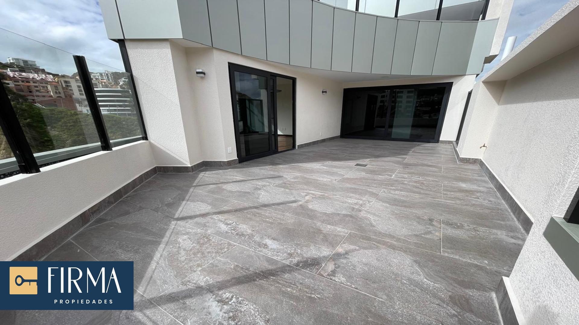 Departamento en VentaDEPARTAMENTO EN VENTA A ESTRENAR EN ACHUMANI CON TERRAZA PRIVADA 3 dormitorios 4 baños 1 parqueos Foto 5