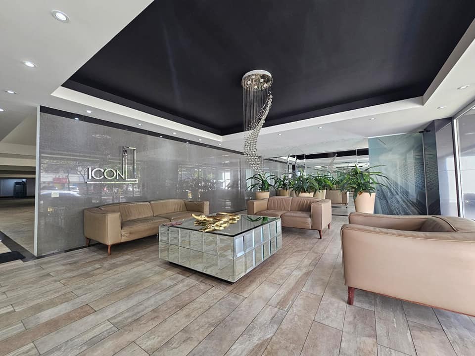 Departamento en VentaAvenida Beni, esquina Los Cusis Foto 26