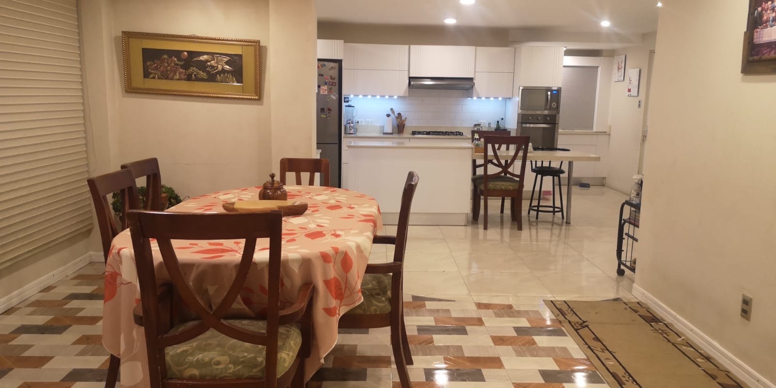 Casa en Mallasa en La Paz 4 dormitorios 5 baños 3 parqueos Foto 17