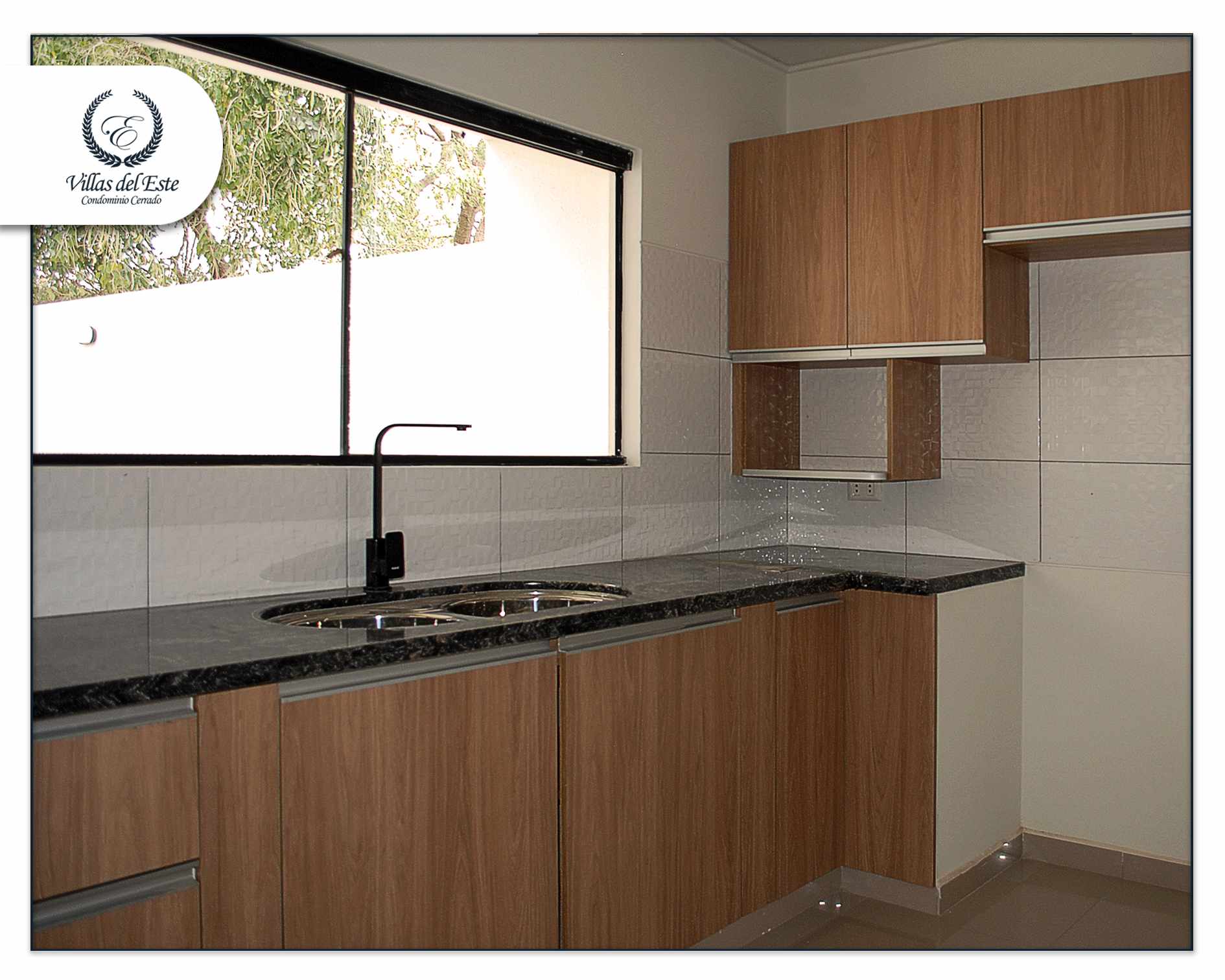 Casa Villas del Este, 8vo Anillo y Av. Virgen de Cotoca Foto 9