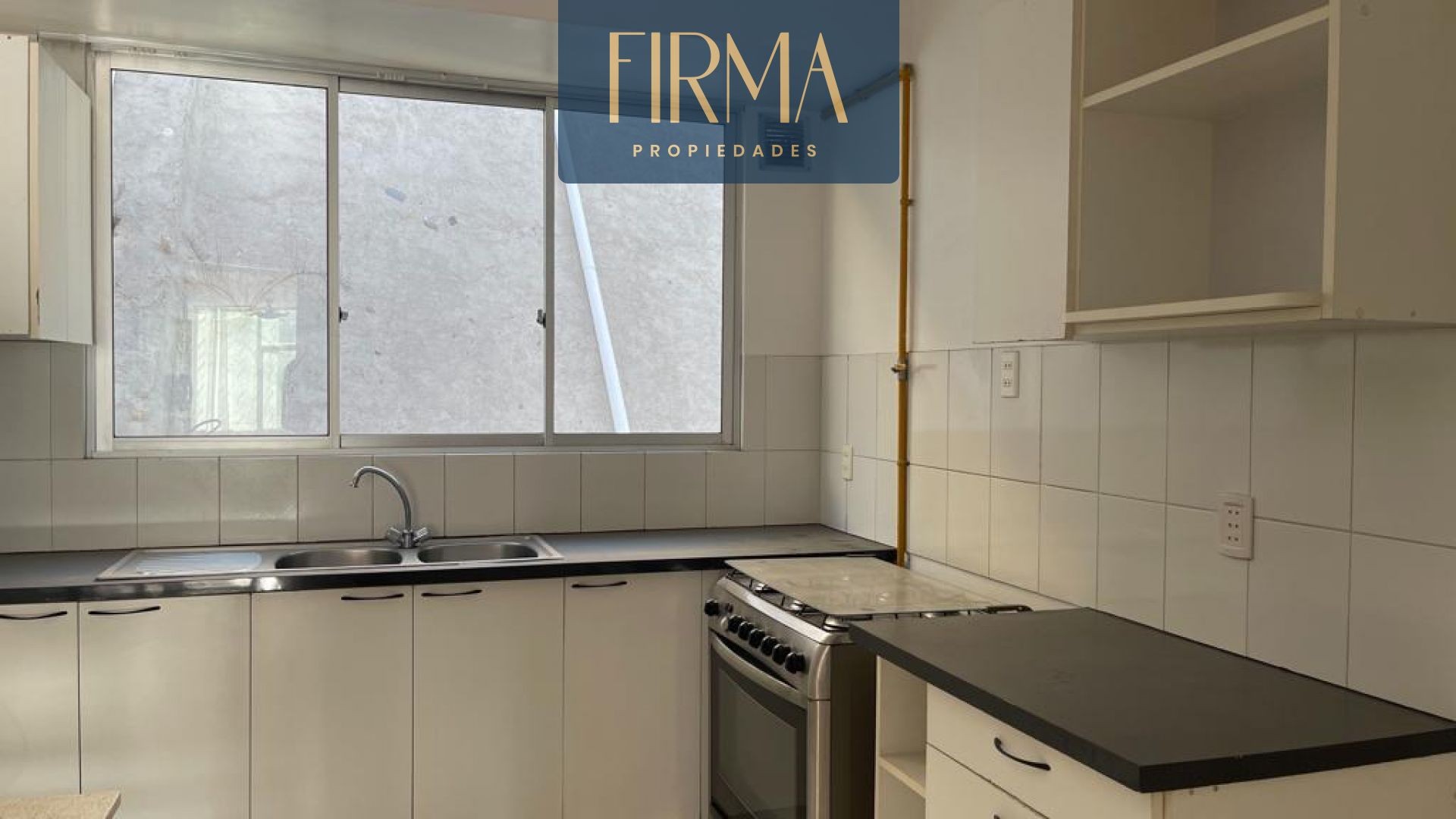 Departamento en VentaDEPARTAMENTO EN VENTA EN IRPAVI 3 dormitorios 4 baños 2 parqueos Foto 3