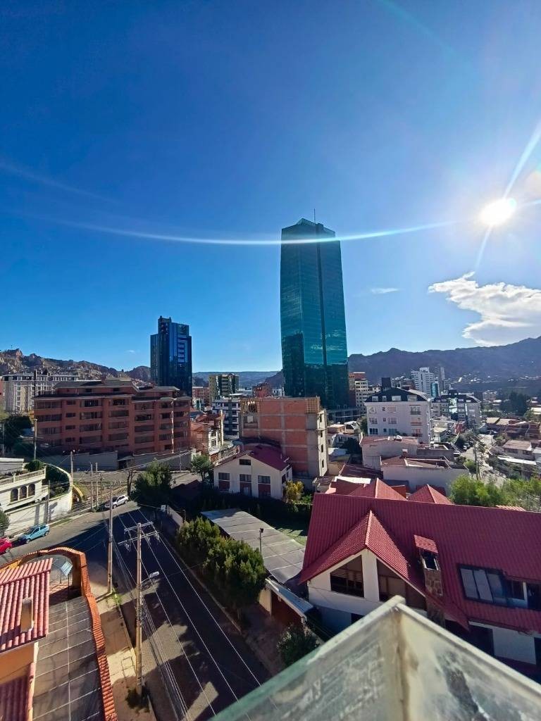 Departamento HERMOSO DEPARTAMENTO DE LUJO EN VENTA – ACHUMANI Foto 10