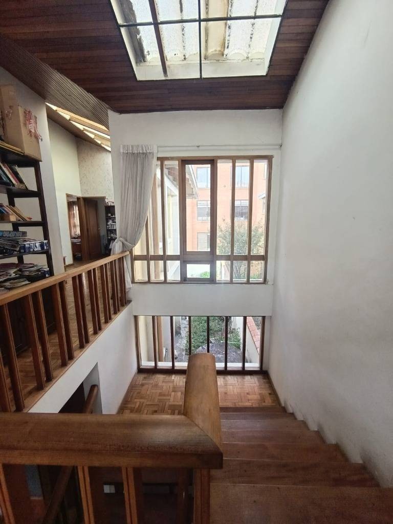 Casa en Calacoto en La Paz 4 dormitorios 5 baños 3 parqueos Foto 15