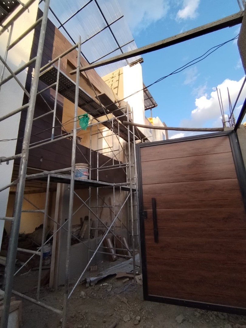 Casa en Achumani en La Paz 3 dormitorios 3 baños 2 parqueos Foto 11