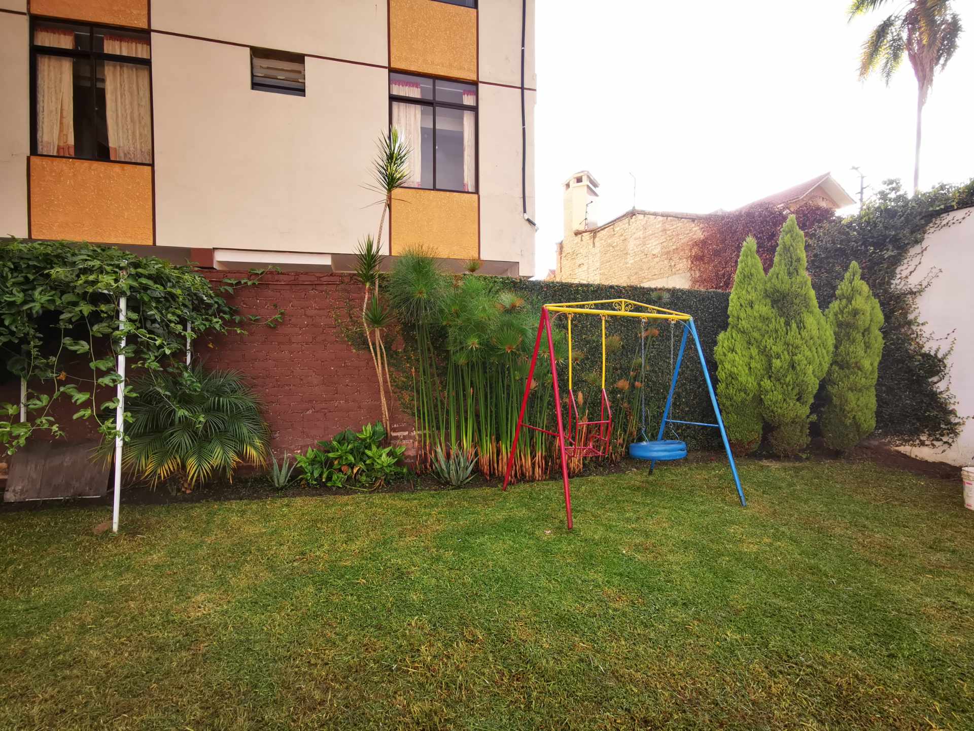 Local comercial en Sarco en Cochabamba  2 baños  Foto 9