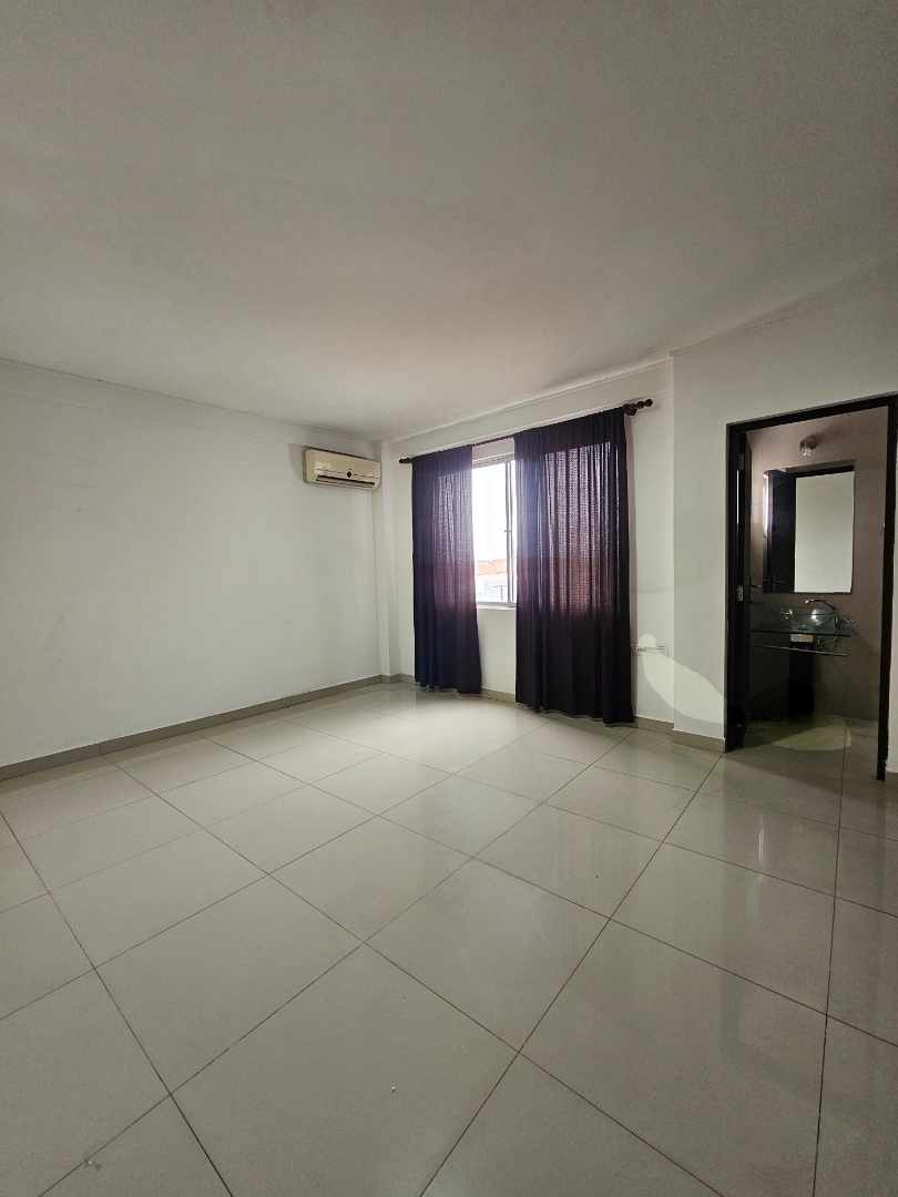 Departamento Av. Busch 3er anillo- DPTO DE 2  DORMITORIOS  Foto 3