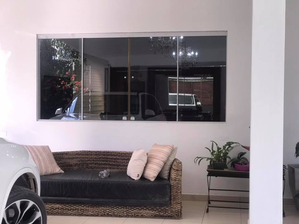 Casa Av. Suarez calle castor franco Foto 1