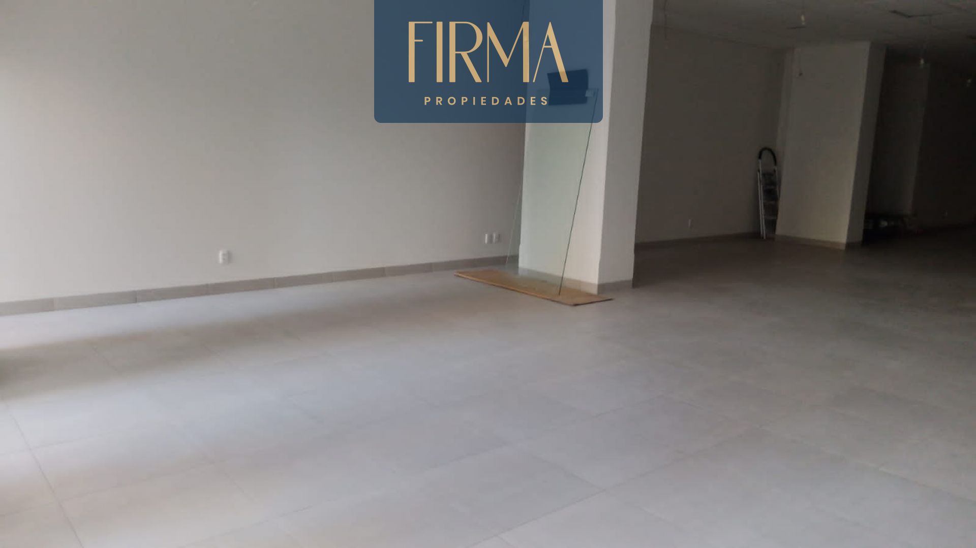 En Alquiler a $us 2,000 Foto 3