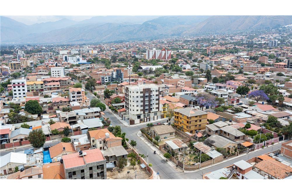 Departamento en Villa Taquiña en Cochabamba 3 dormitorios 2 baños 1 parqueos Foto 12