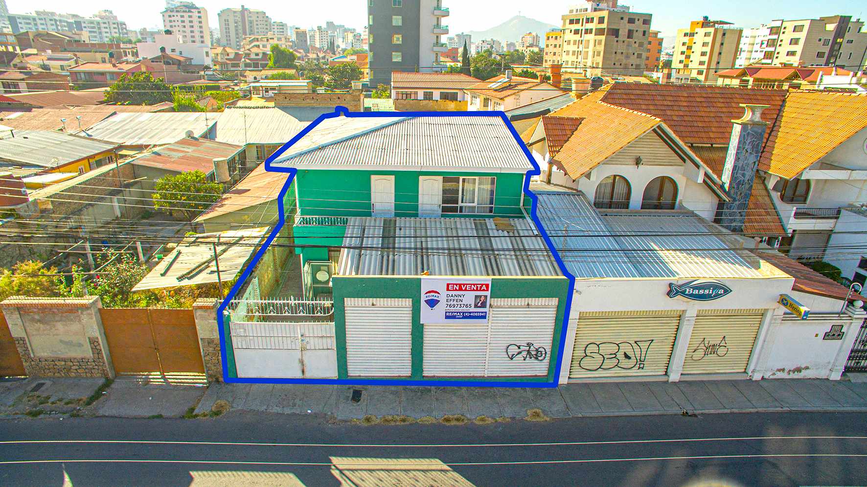 Casa en VentaCalle Jaime Mendoza entre America y Alcides Arguedas Foto 1