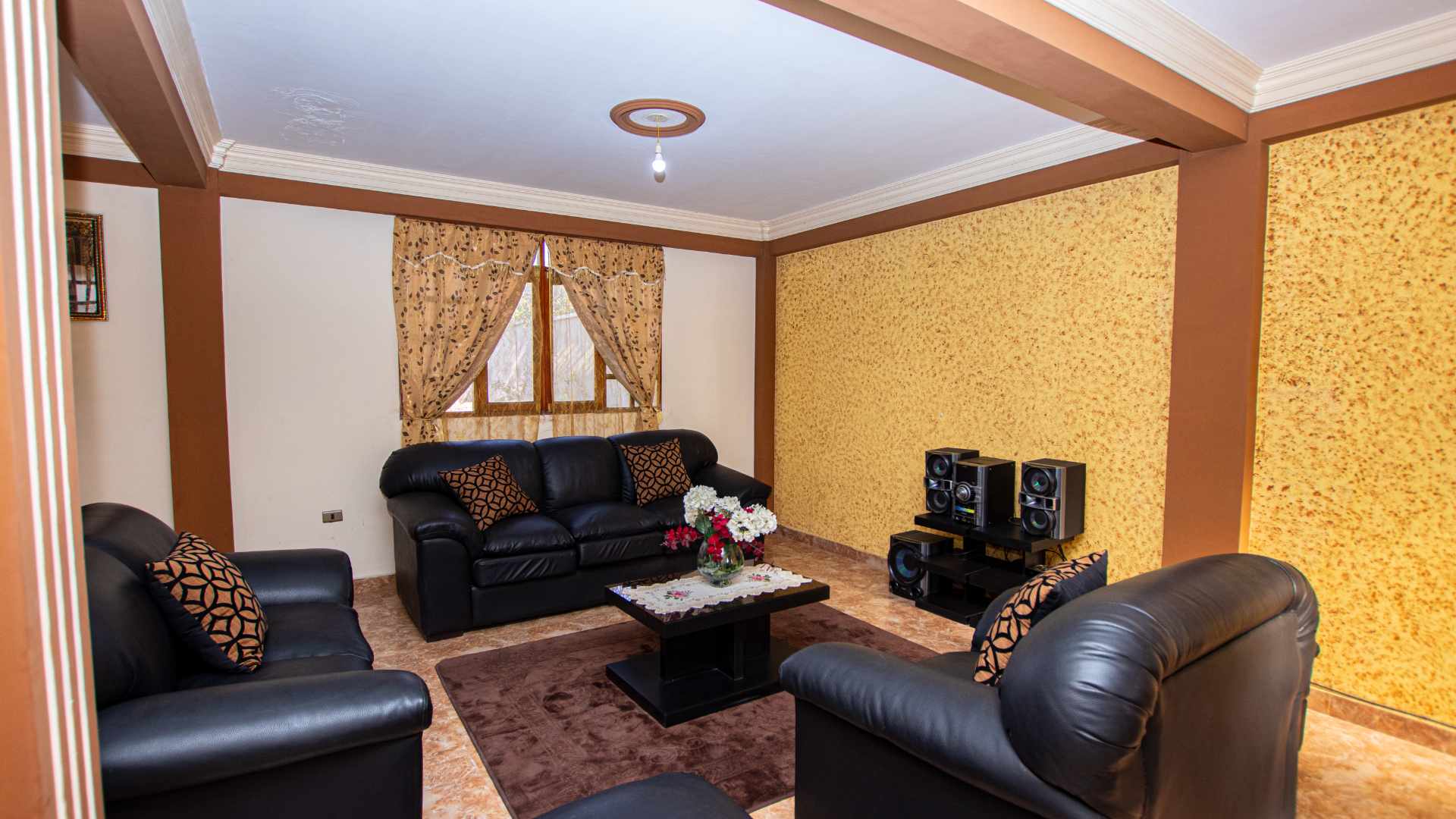 Casa Calle Innominada a pasos de la Av. Panamericana Foto 14