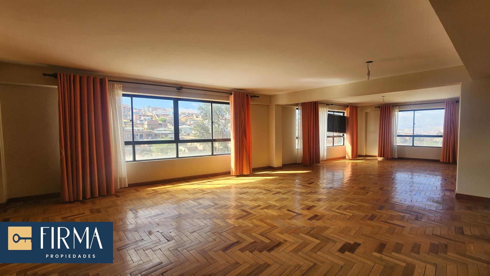 En Venta a $us 145,000 Foto 1