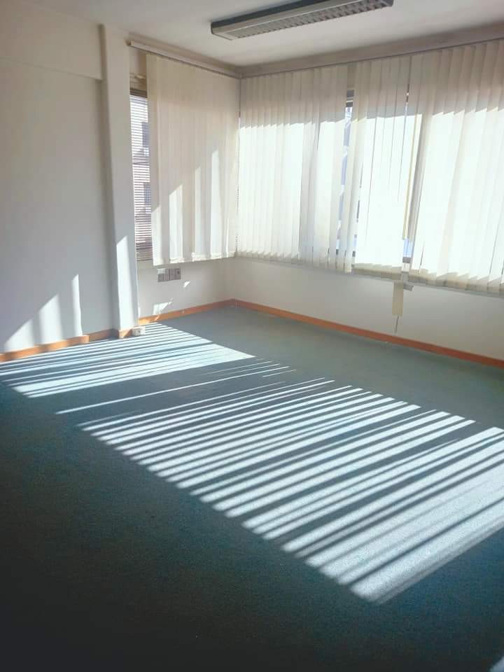 Oficina en AlquilerObrajes sobre Hernando Siles Foto 3