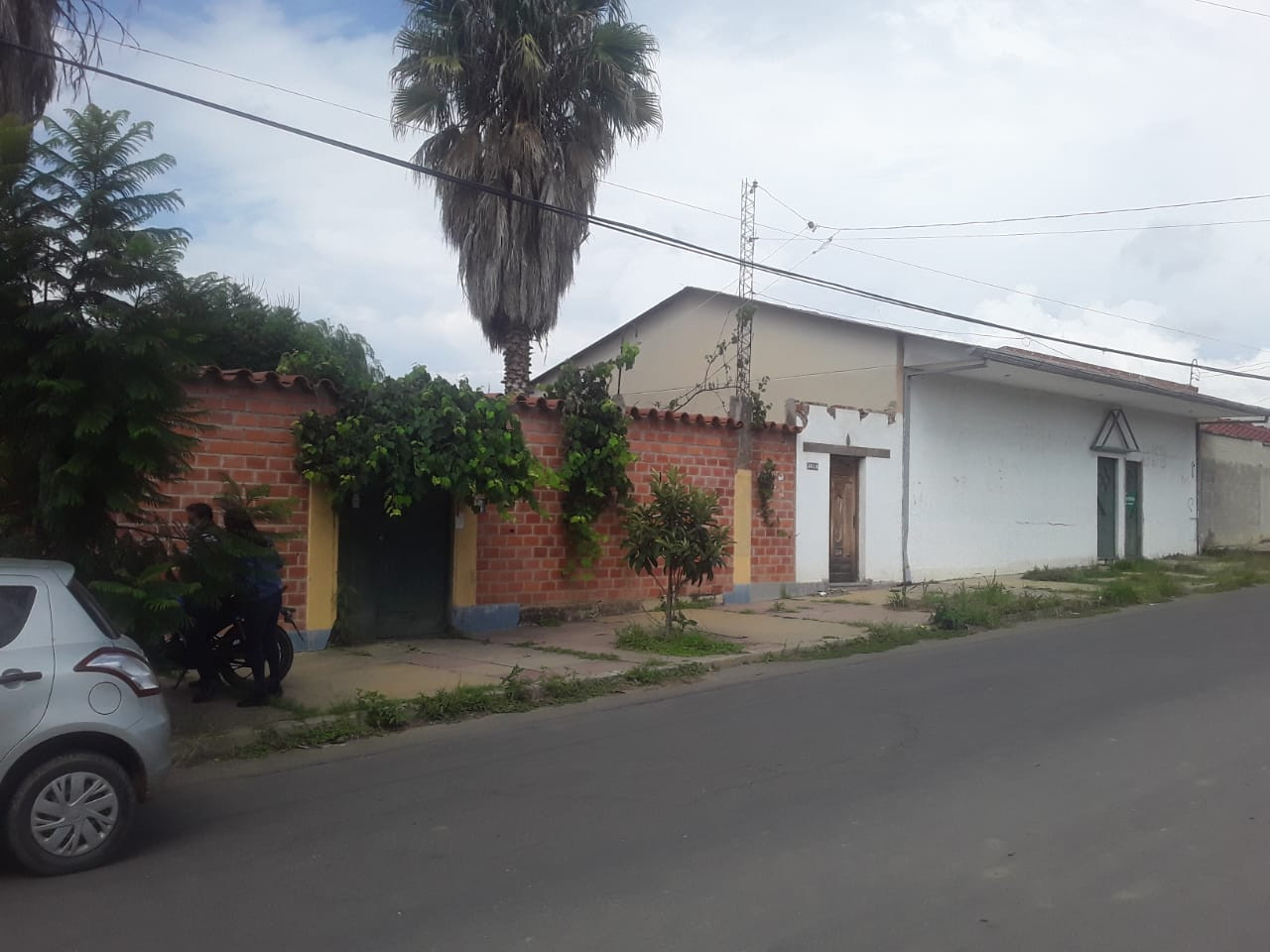Casa en VentaZona San Luis Avenida San Luis S/N (altura tanque de agua) Foto 7