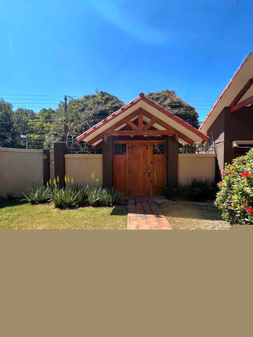 En Alquiler a $us 1,500 Foto 2