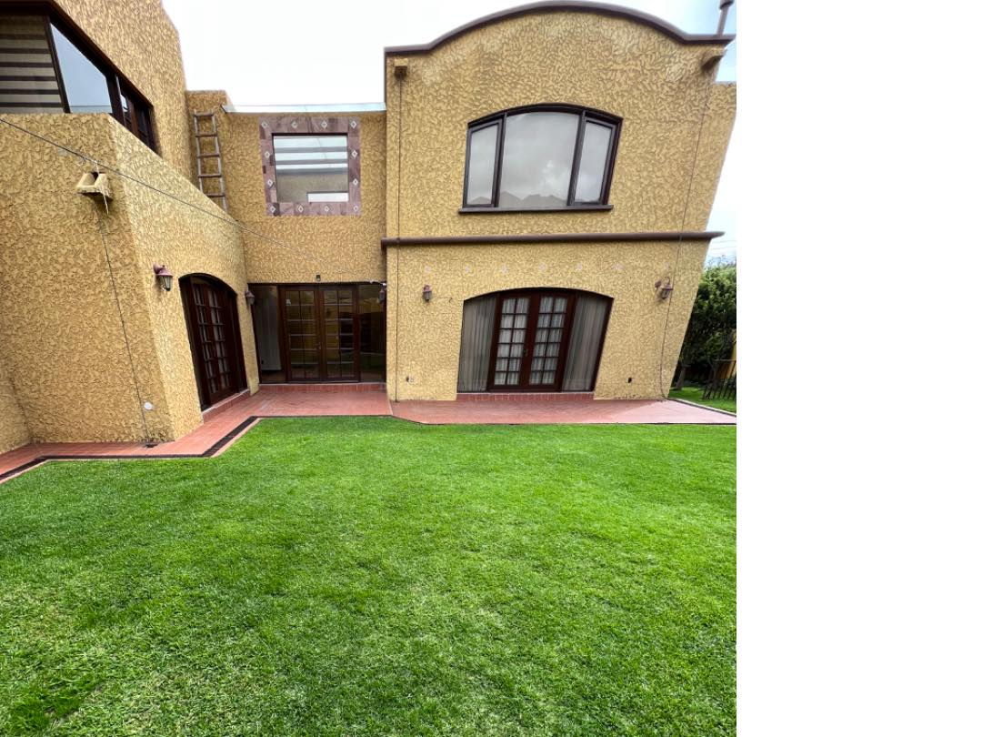 Casa en Achumani en La Paz 5 dormitorios 5 baños 2 parqueos Foto 30