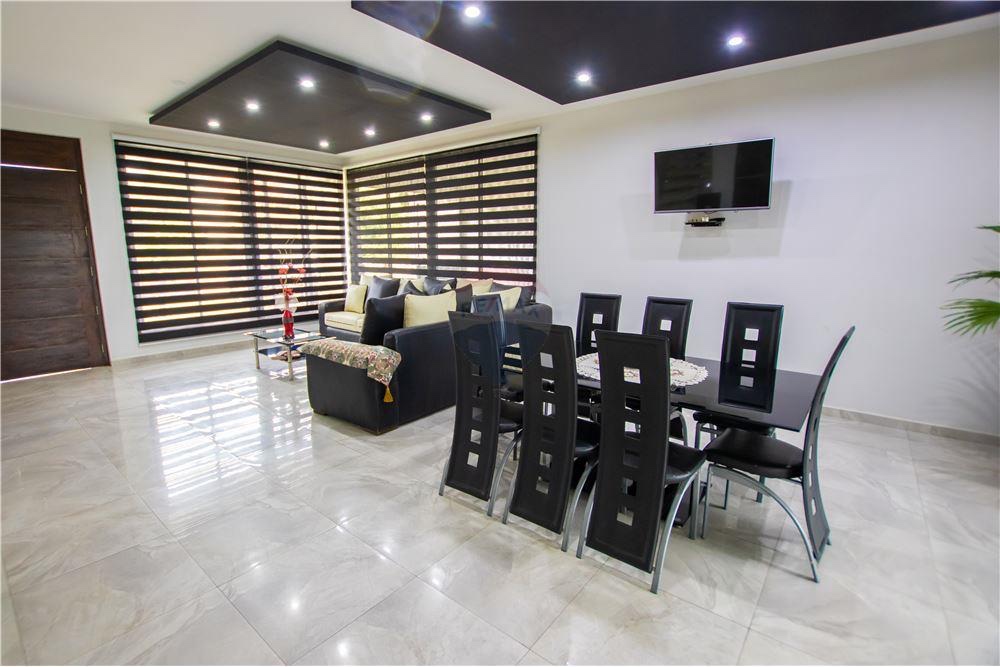 Casa CASA EN VENTA EN CONDOMINIO SAN HUMBERTO TIQUIPAYA Foto 15