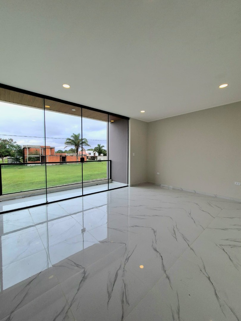 Casa en VentaCASA EN VENTA A ESTRENAR DENTRO DE CONDOMINIO - URUBO 4 dormitorios 4 baños 3 parqueos Foto 7