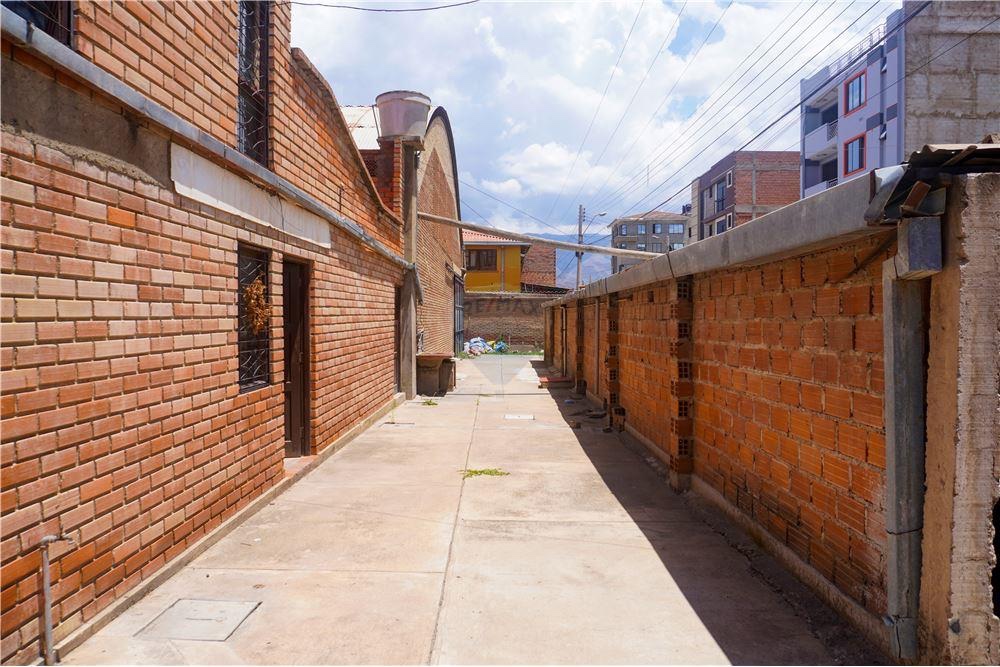 En Alquiler a $us 2,500 Foto 3