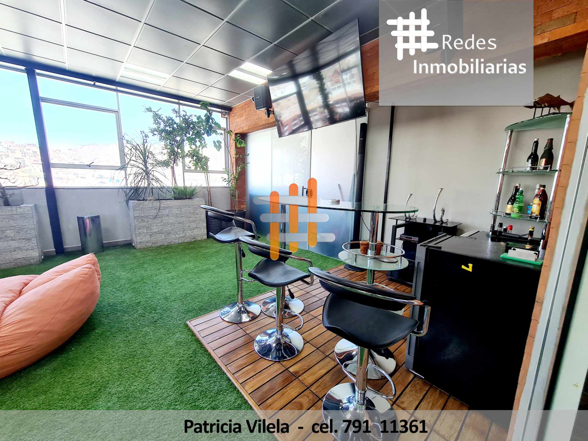 Departamento en VentaPENTHOUSE EN VENTA GRANDE COMO POCOS EN PLENO SAN MIGUEL SOBRE AV. MONTENEGRO  Foto 5