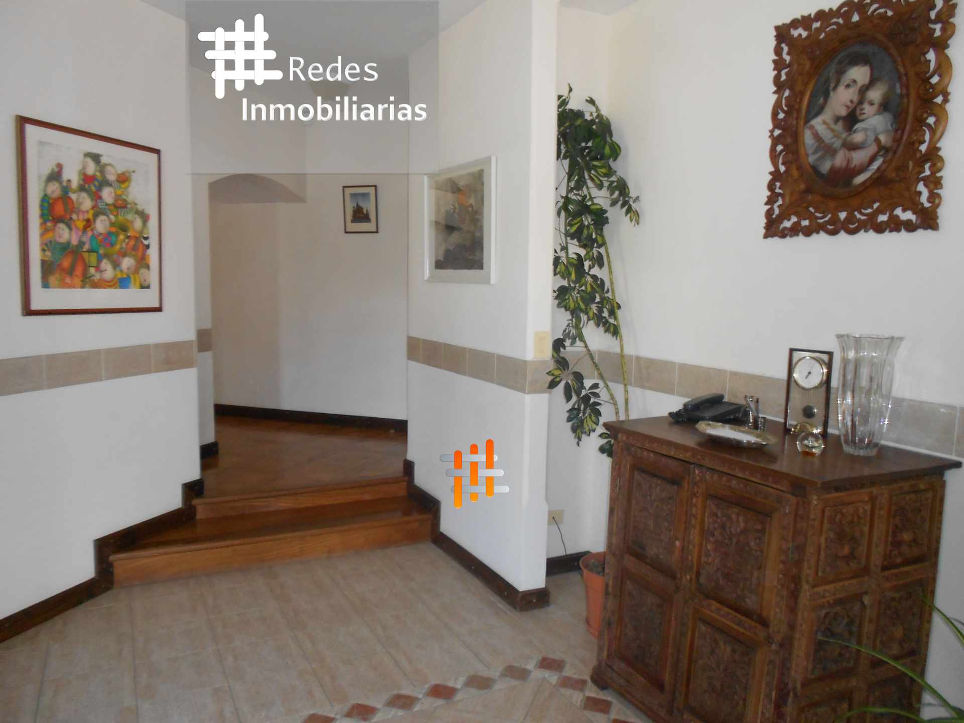 Casa en Achumani en La Paz 3 dormitorios 5 baños 3 parqueos Foto 11