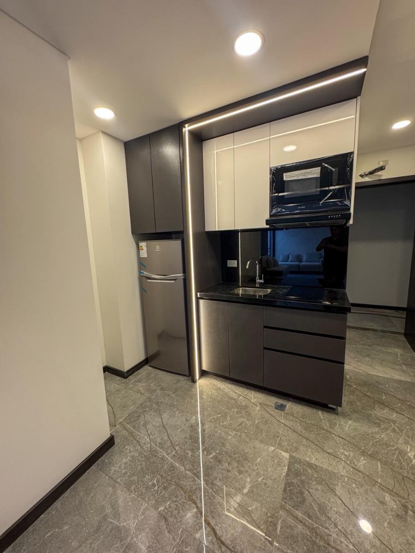 Departamento en Entre 4to y 5to anillo Norte en Santa Cruz de la Sierra 1 dormitorios 1 baños  Foto 9