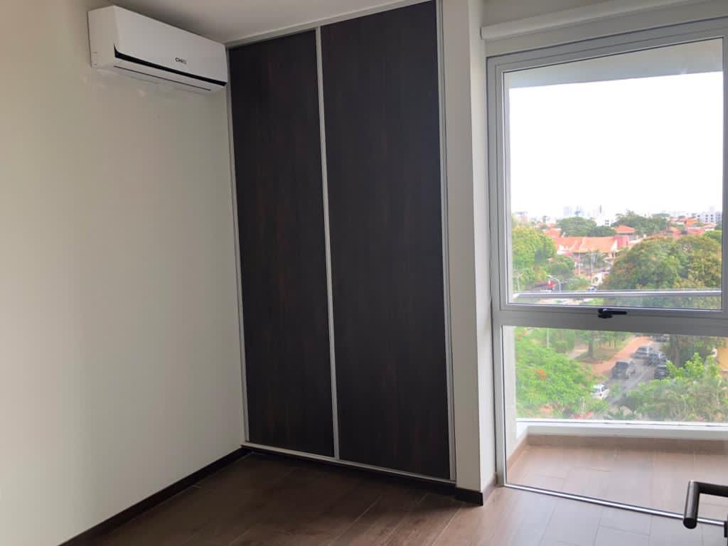 Departamento en AlquilerTorre Vento,  sobre Av. alemana entre 2 do y 3anillo Foto 7