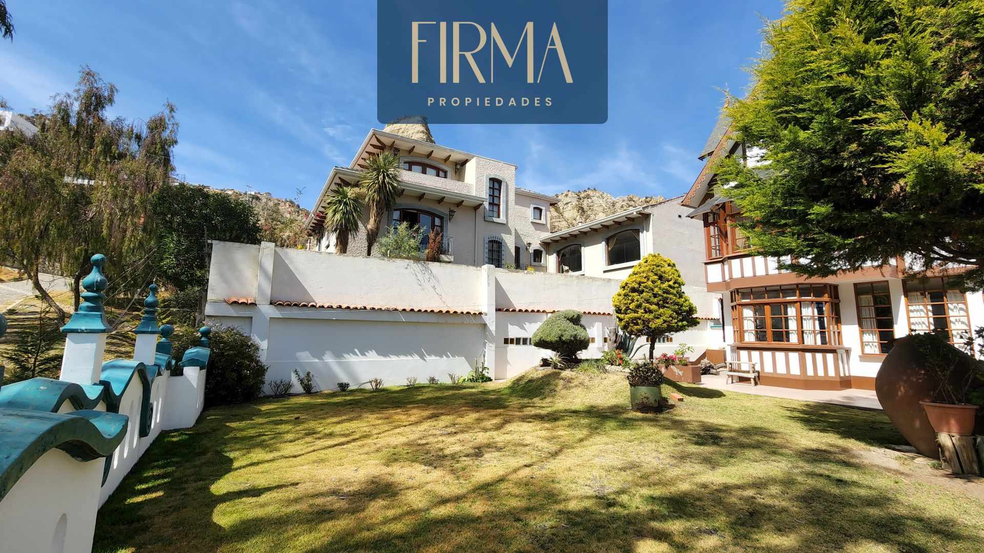 Casa en VentaCASA EN VENTA, ACHUMANI, COND, PRIVADO 5 dormitorios 5 baños 2 parqueos Foto 2