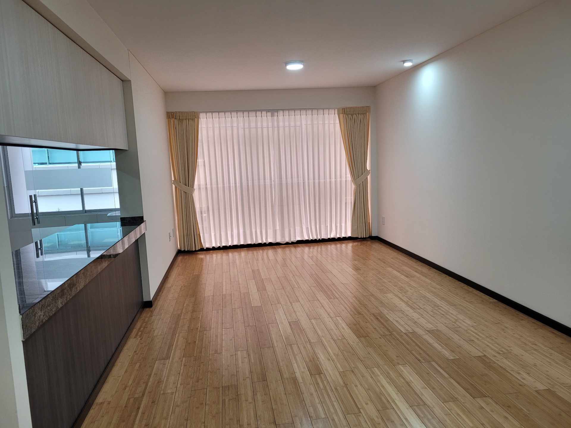 Departamento SOPOCACHI - AV. ARCE - TRATO DIRECTO CON PROPIETARIO Foto 14