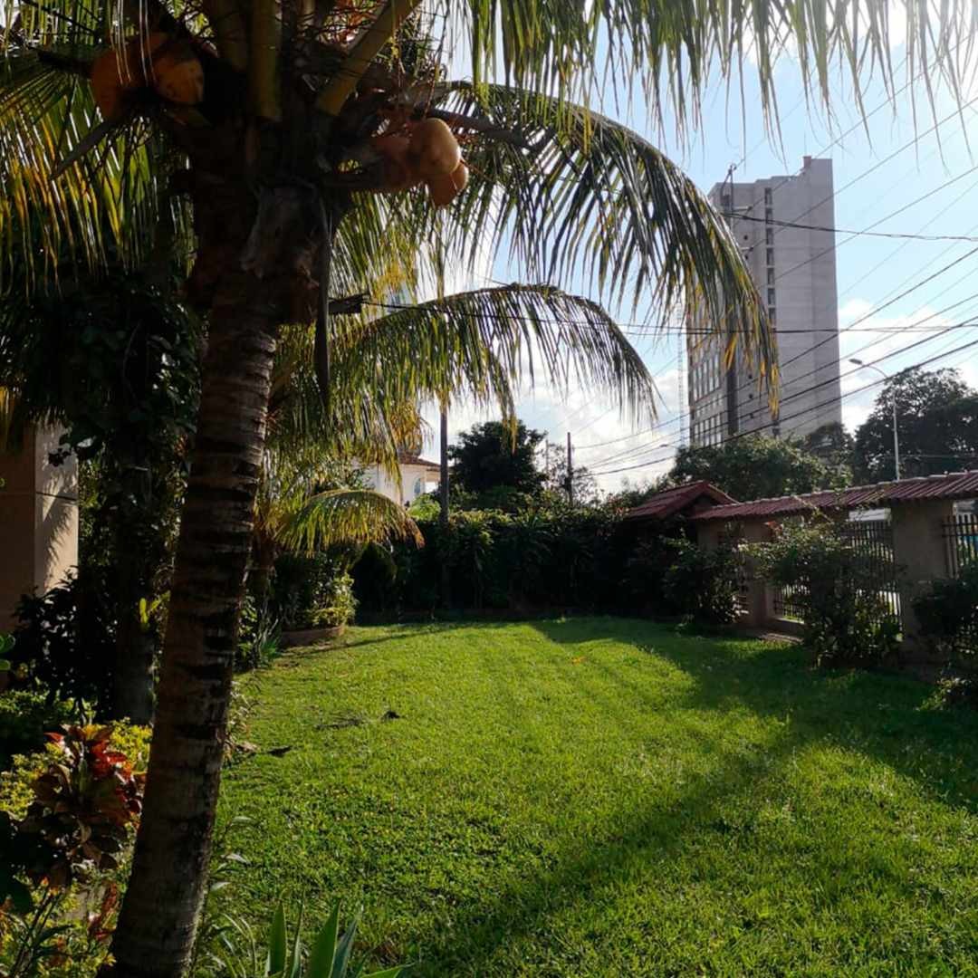 En Alquiler a $us 2,500 Foto 9