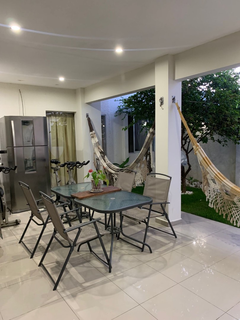 Casa en VentaZONA NORTE POR LA AV. G77 3 dormitorios 3 baños 2 parqueos Foto 8