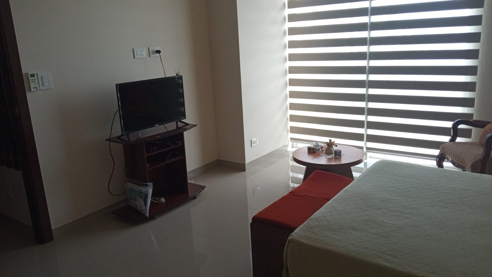 Departamento en Entre 1er y 2do anillo Sur en Santa Cruz de la Sierra 2 dormitorios 2 baños 1 parqueos Foto 14