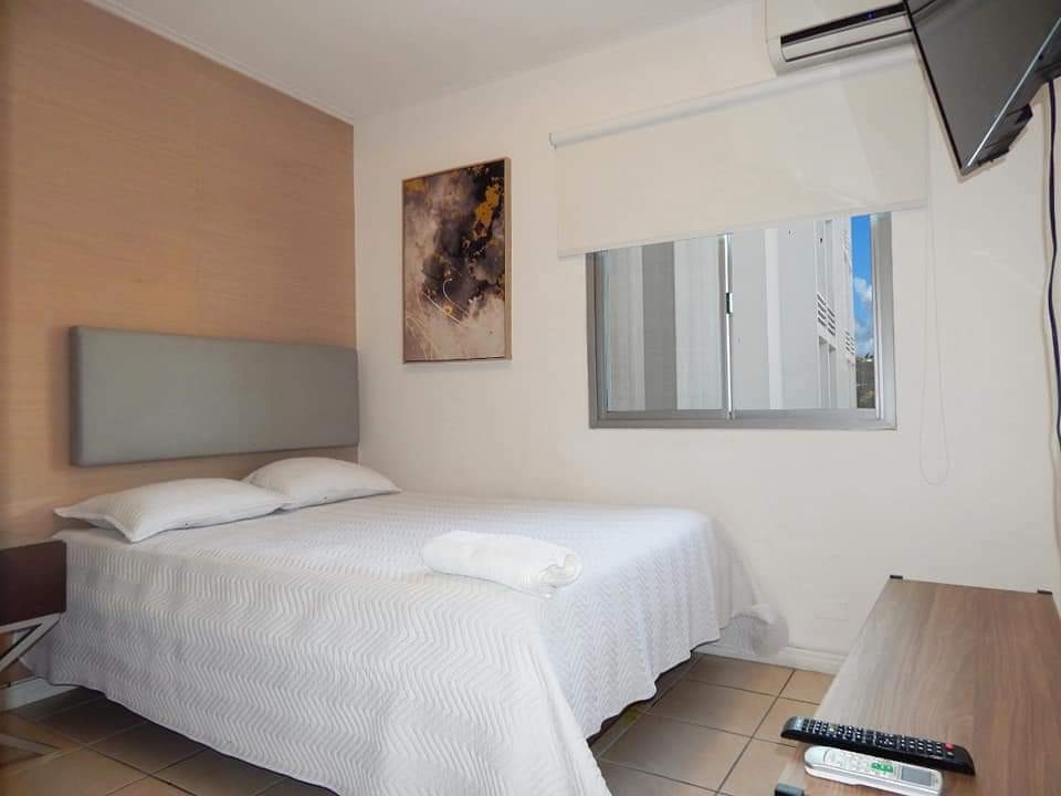 Departamento Av. Beni 2do anillo- DPTO AMOBLADO de 3 DORMITORIOS  Foto 12