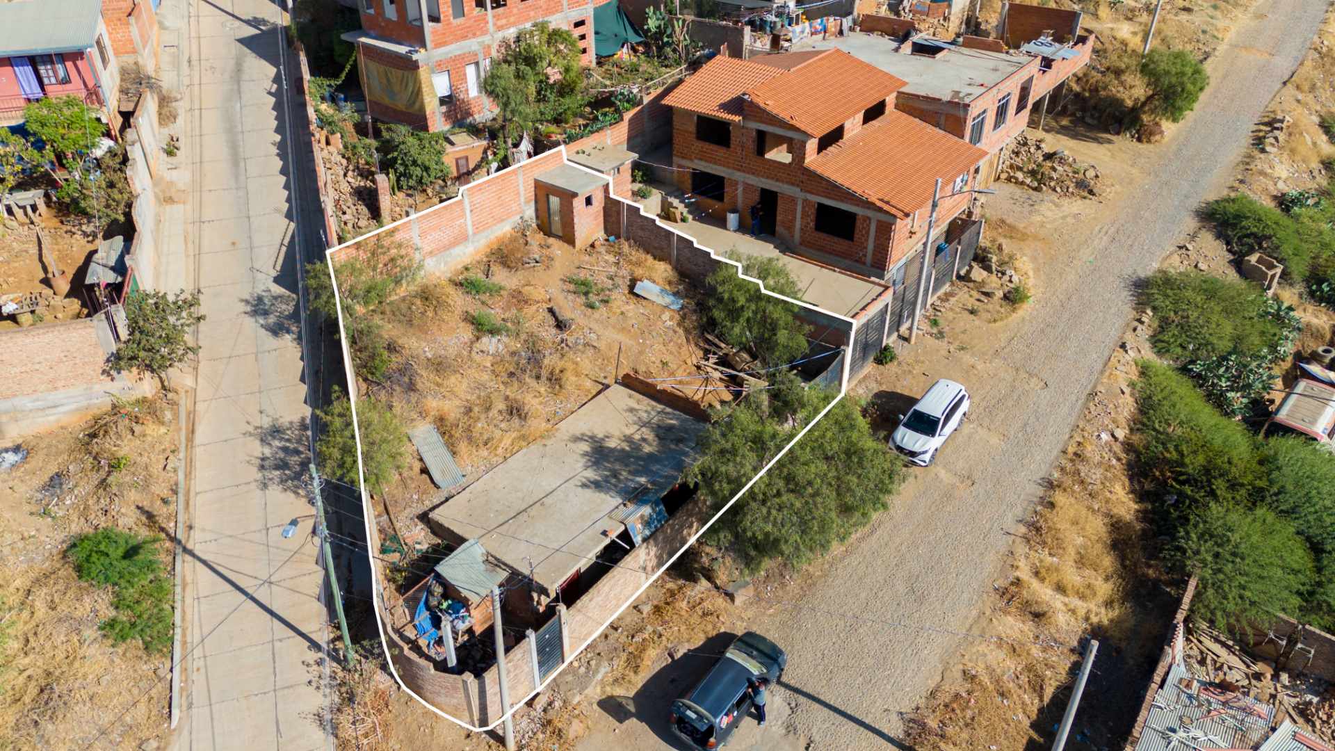 Terreno en VentaZona Ticti. Esquina de Calle Jose Arce Paravicini de 15 m y Calle Marianela Garcia Foto 2