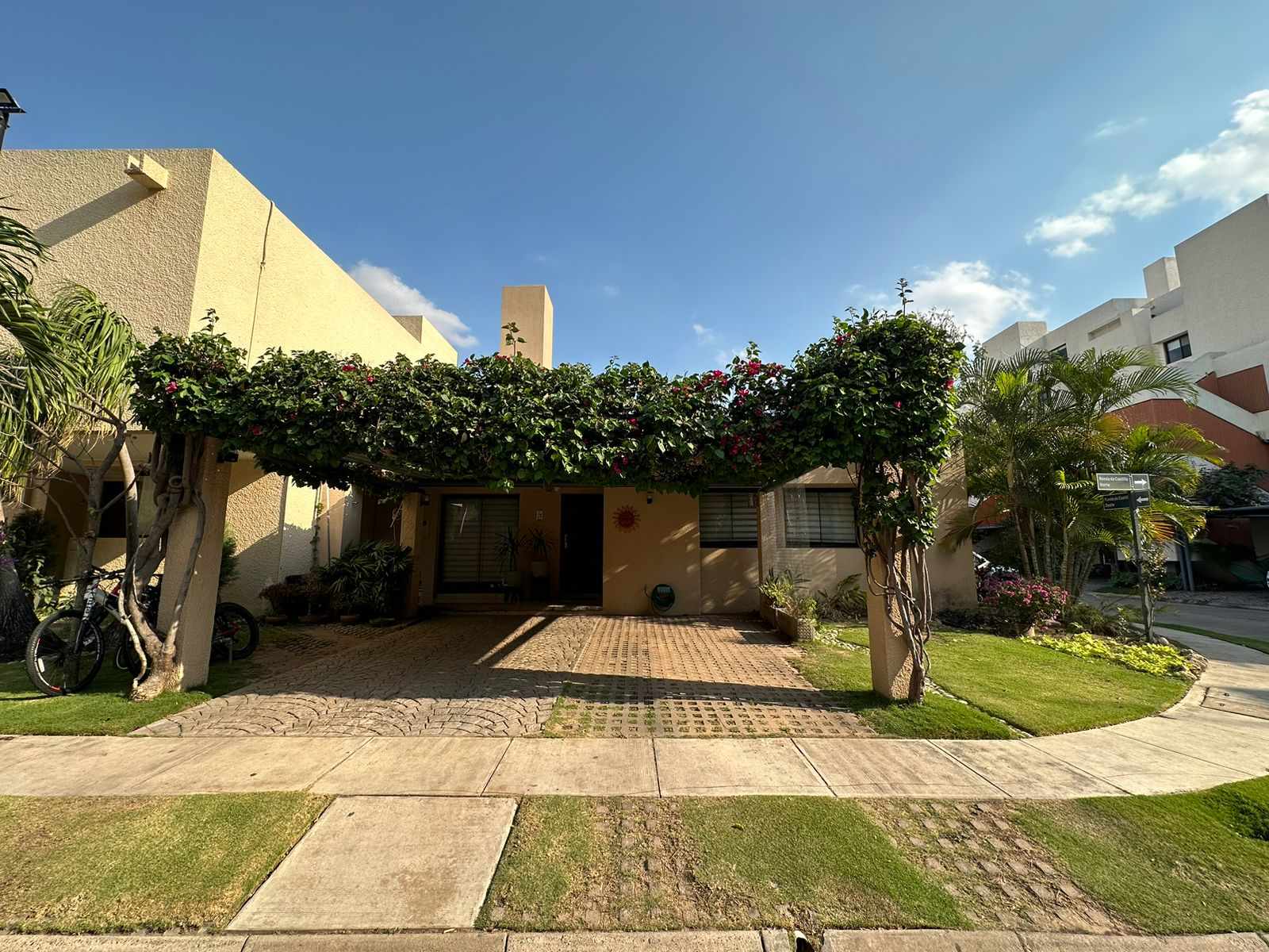 Casa 𝘾𝙤𝙣𝙙. 𝘾𝙞𝙪𝙙𝙖𝙙 𝙍𝙚𝙖𝙡 - 𝘼𝙫. 𝘽𝙪𝙨𝙘𝙝 3𝙚𝙧 𝙖𝙣𝙞𝙡𝙡𝙤 𝙞𝙣𝙩𝙚𝙧𝙣𝙤 Foto 16