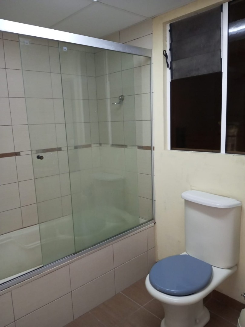 Departamento $US.500.- DEPARTAMENTO AMOBLADO + GARAJE AV. AMERICA Z/ARANJUEZ Foto 10