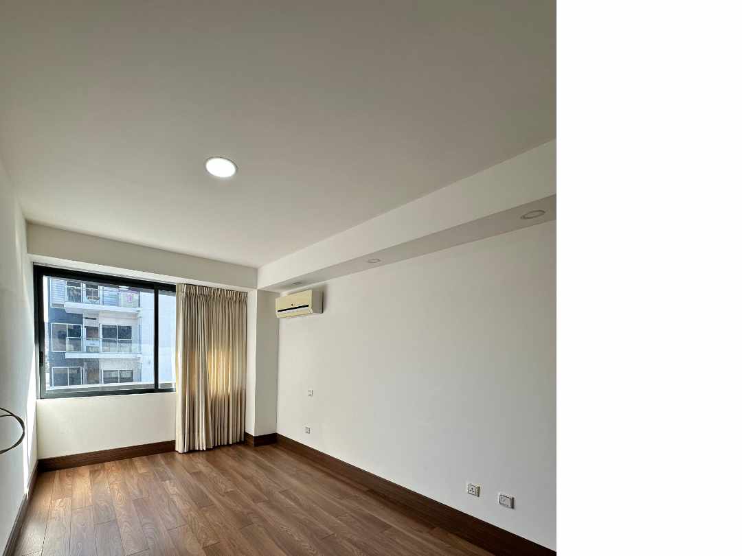 En Alquiler a $us 900 Foto 9